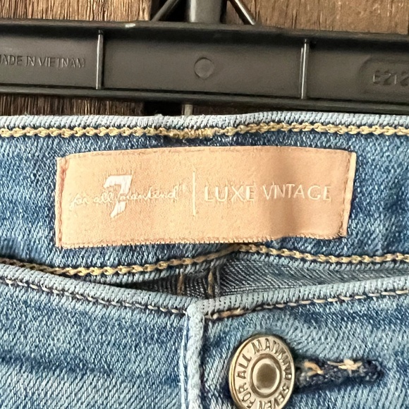 7 For All Mankind Luxe Vintage High Waist Slim Light Wash Denim Size 30 GUC - Picture 3 of 8